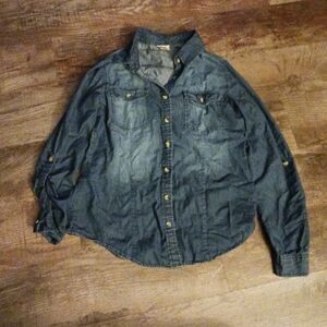 💥3 For $15💥 Chambray Shirt